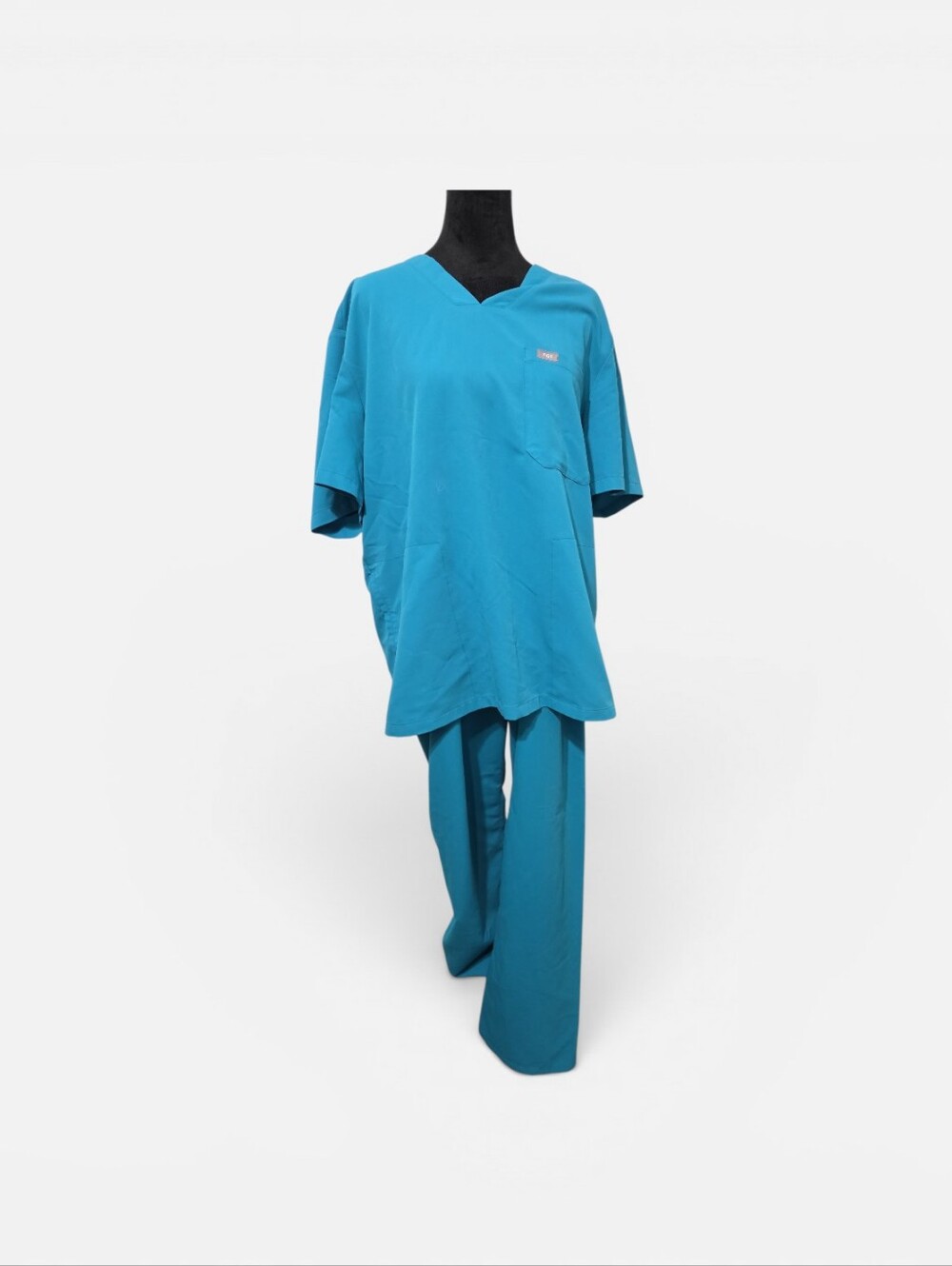 Figs Teal Technical Collection XL Top, Large Bottom.